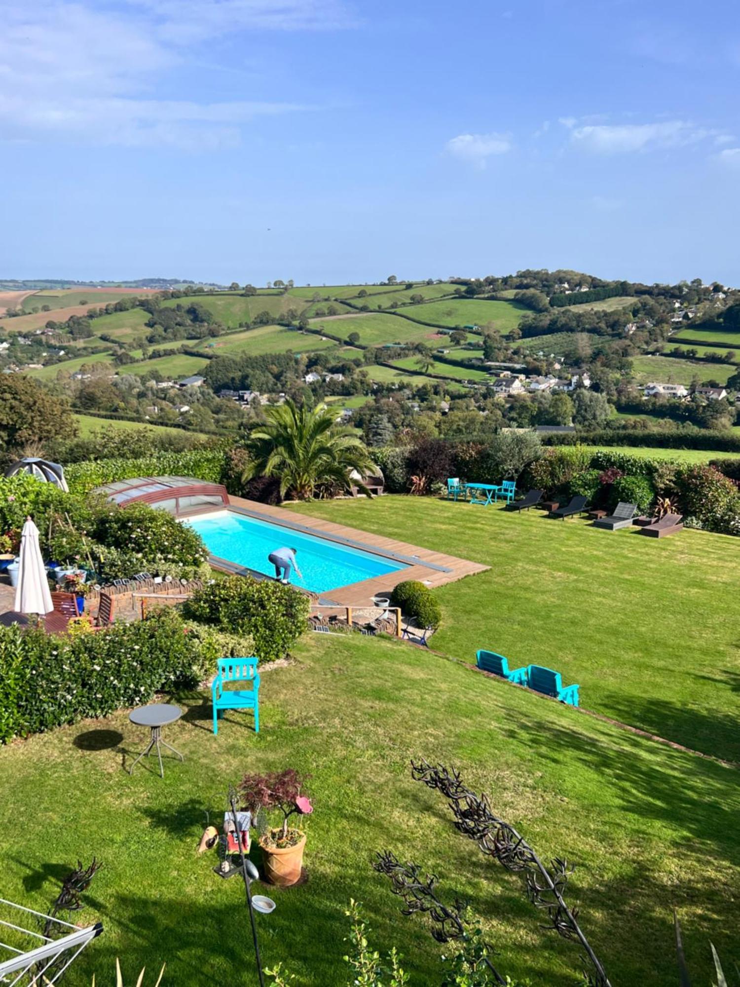 Halekulani Devon Homestay Torquay Extérieur photo