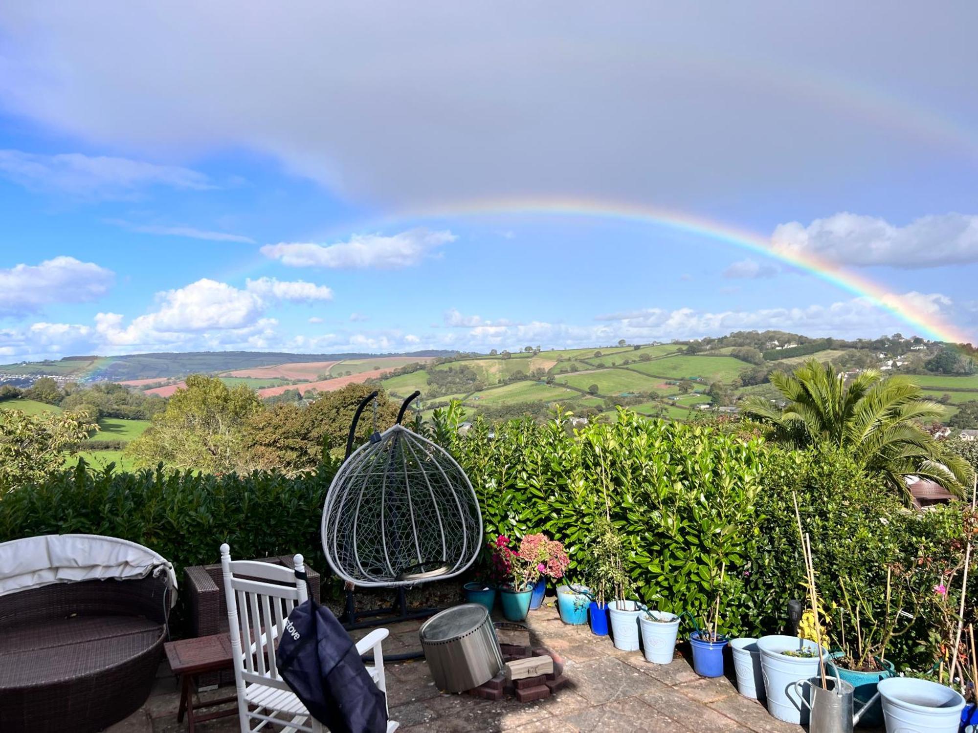 Halekulani Devon Homestay Torquay Extérieur photo